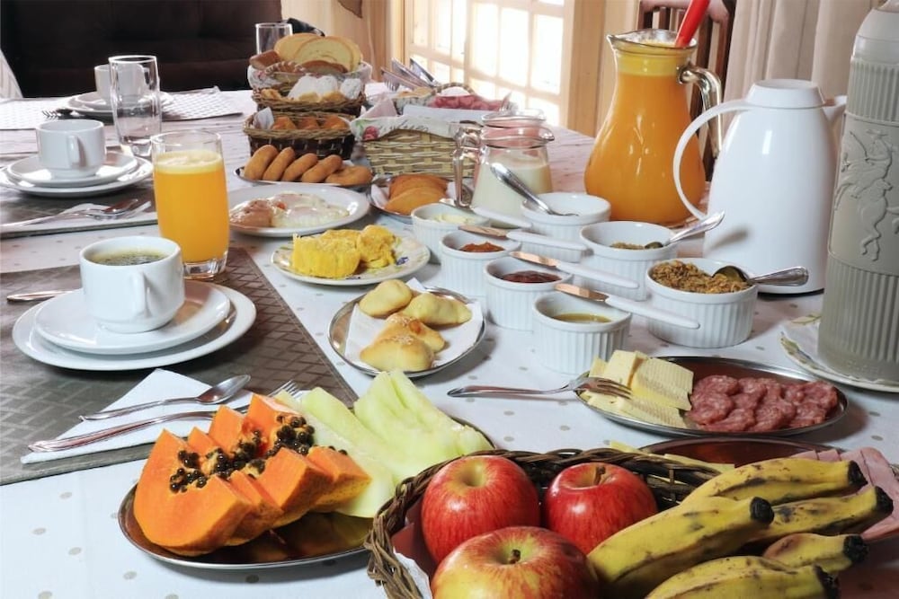 Фото Pousada Chalés Vale do Rio do Boi