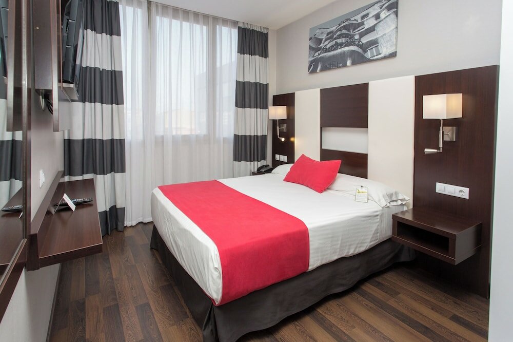 Фото Hotel & SPA Villa Olímpic@ Suites