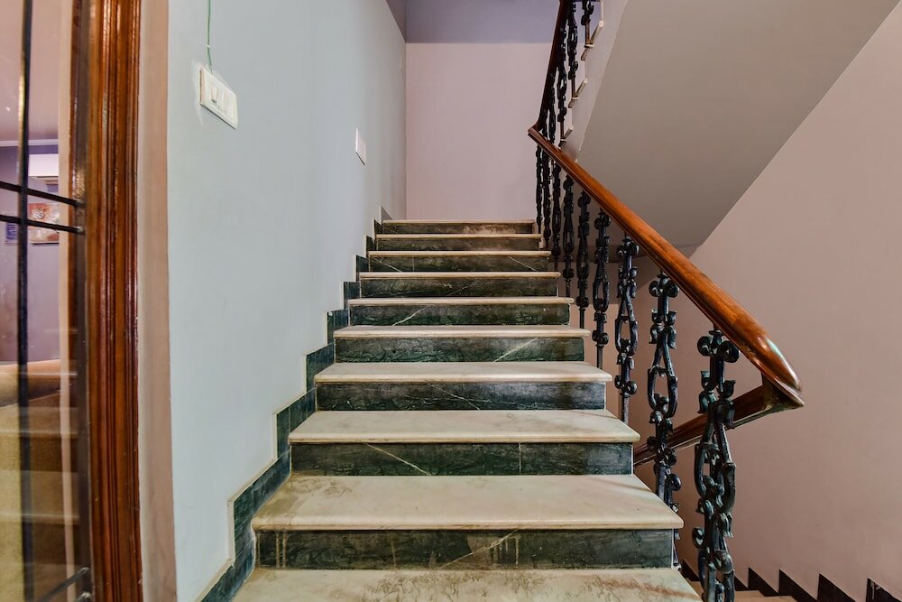 Фото Fabhotel Urban Stay