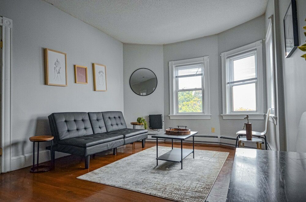 Фото Modern2Bd Apartment