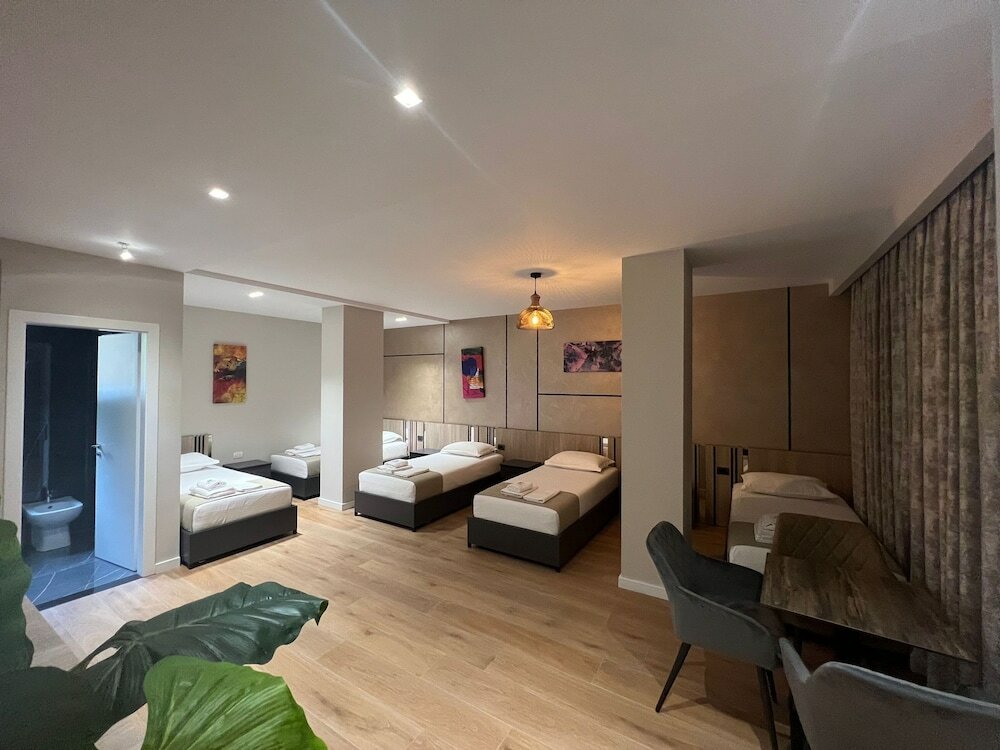 Фото Hotel Monopol