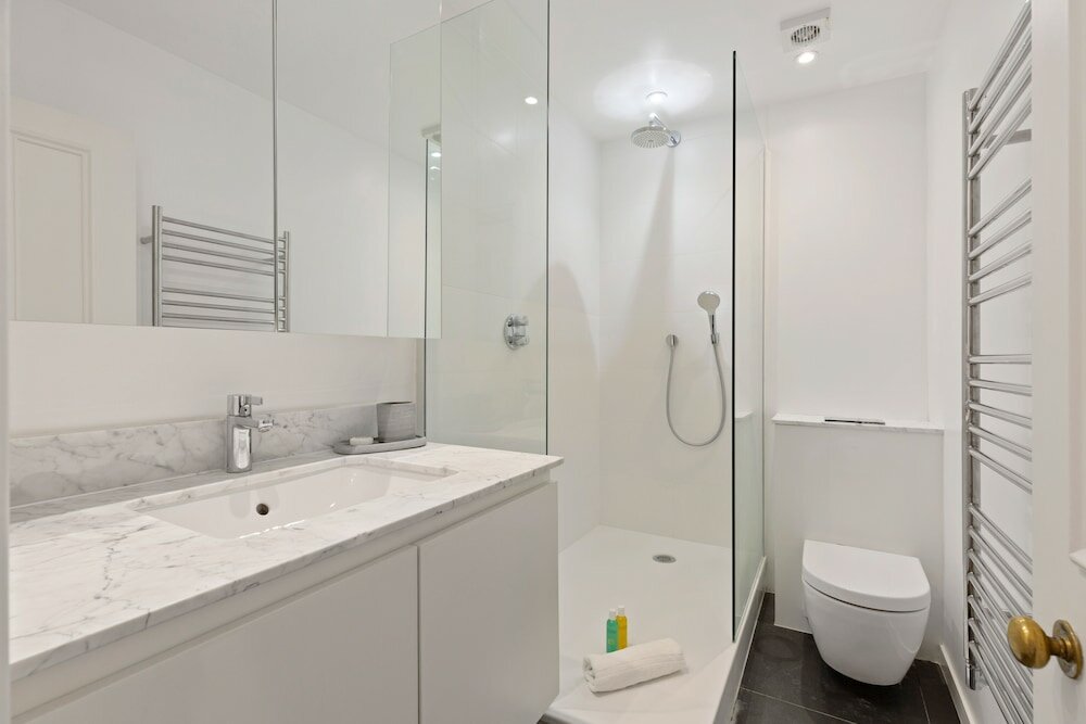Фото Altido Elegant 1-Bed Flat In Bayswater