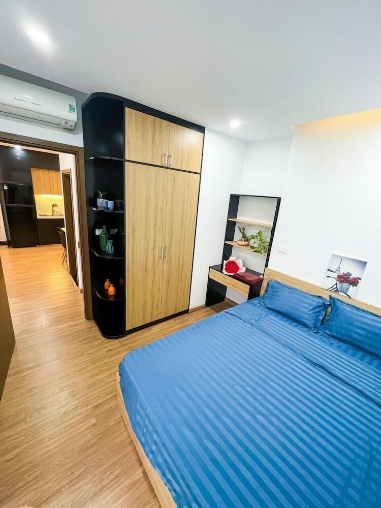 Фото Canh Apartment in Vinhomes Green Bay