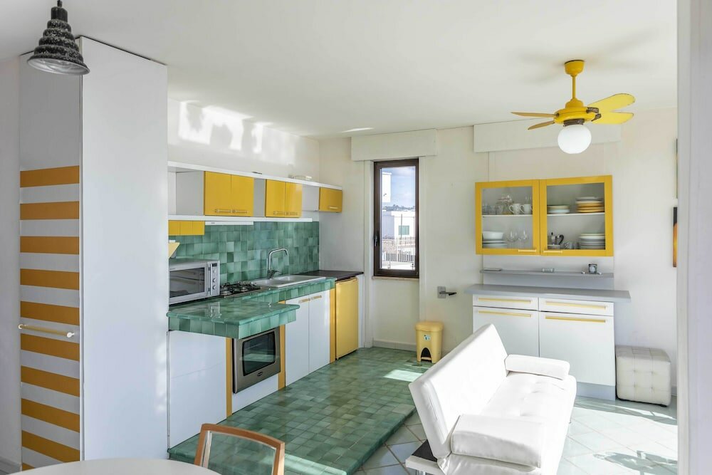 Фото Appartamento Torre Pali sulla spiaggia