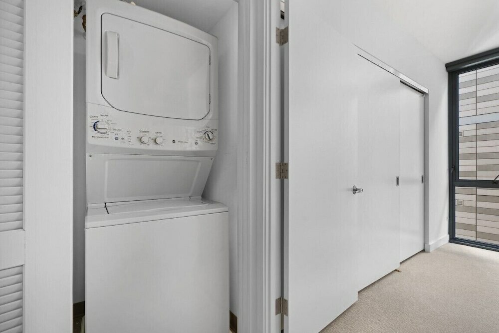 Фото Global Luxury Suites at Chinatown