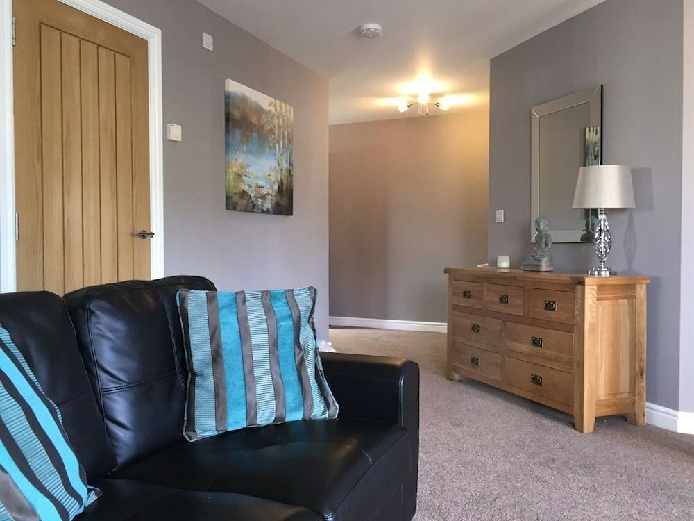 Фото Riverside Apartments