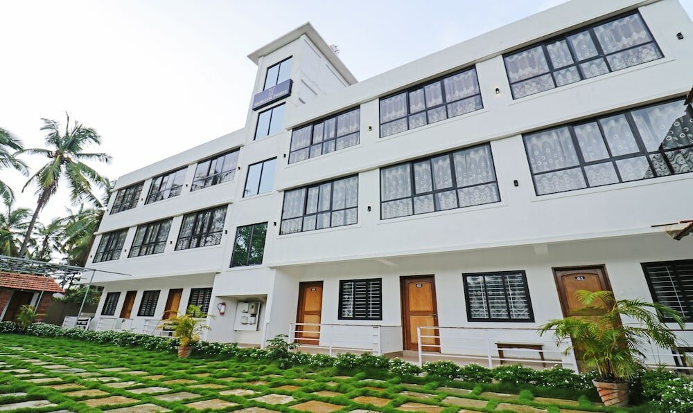 Фото Itsy by Treebo - Morjim Pride