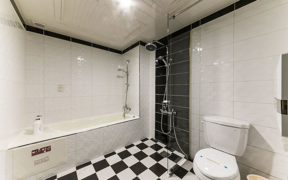 Фото Incheon Love's Up 2