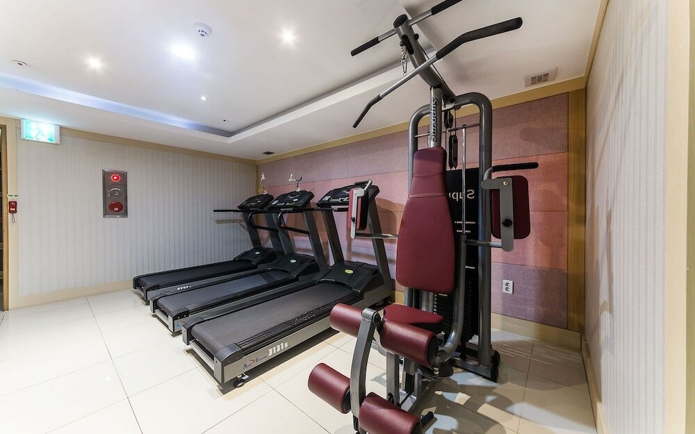 Фото Suwon Orsay Hotel