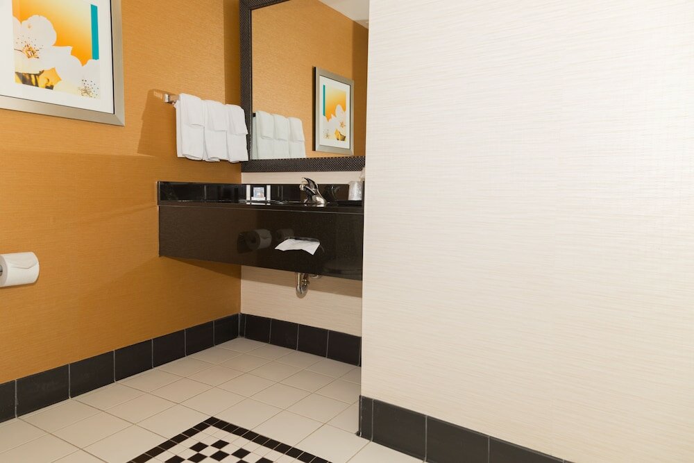 Фото Fairfield Inn & Suites by Marriott Morgantown