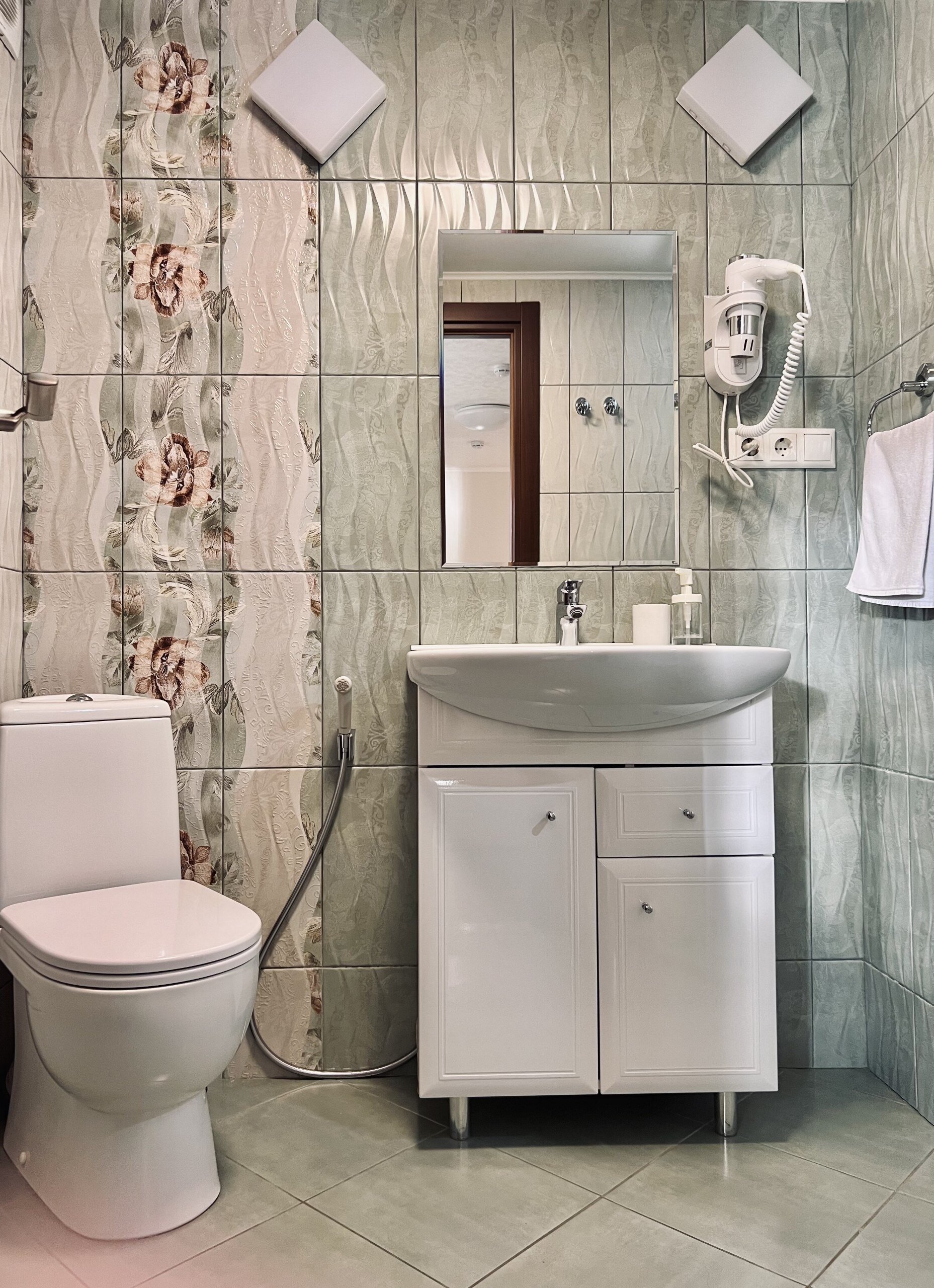 Фото Ласточкино гнездо