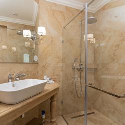 Фото Династия