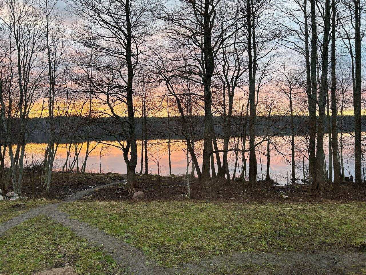 Фото Ладога Хоум - на берегу озера