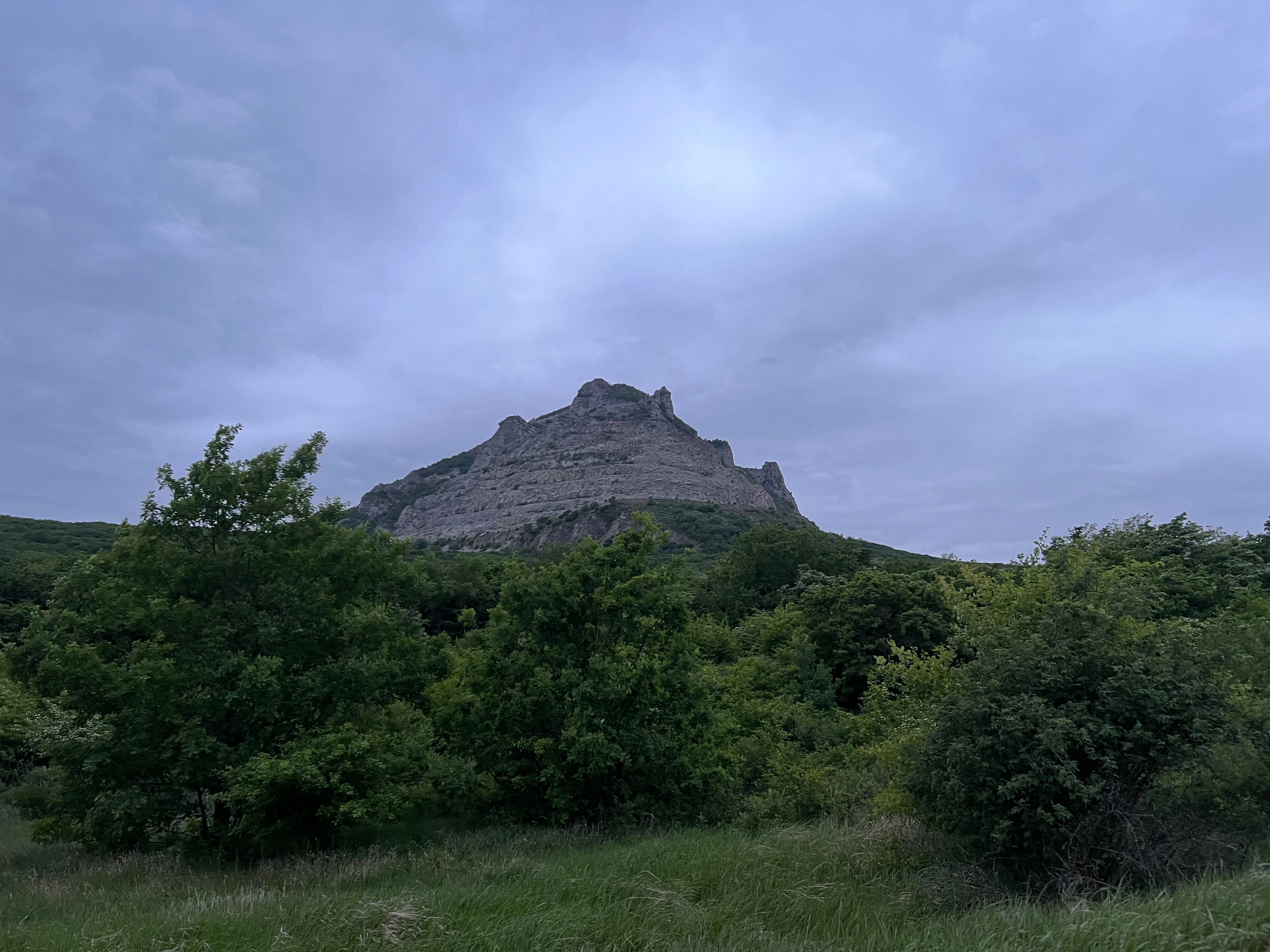 Фото У подножия