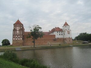 Мирский замок (Красноармейская ул., 2, городской посёлок Мир), музей в Гродненской области