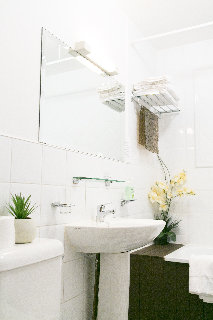 Фото Camden Deluxe Hotel