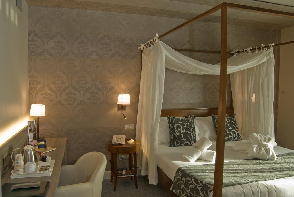 Фото Hotel Indigo Verona - Grand Hotel Des Arts