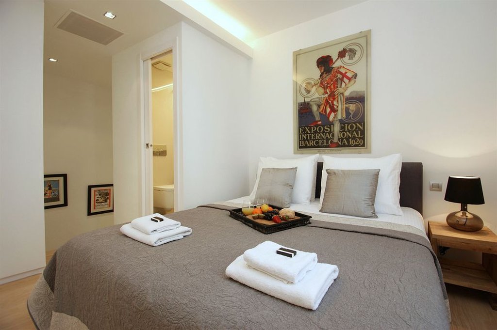 Фото Ramblas Deluxe Apartments