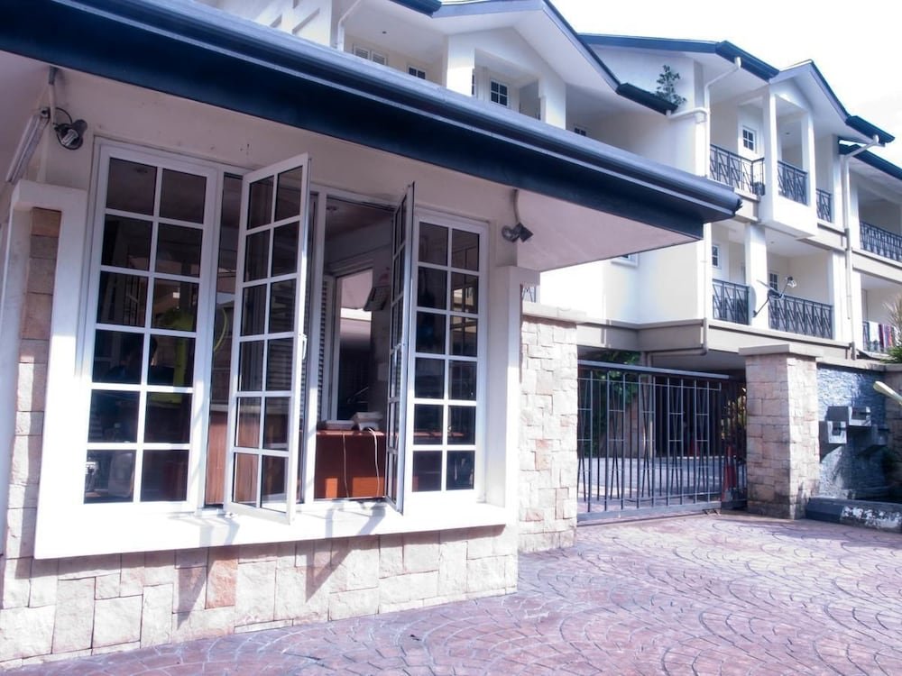 Фото 5 Twenty Ampang Hilir Guesthouse