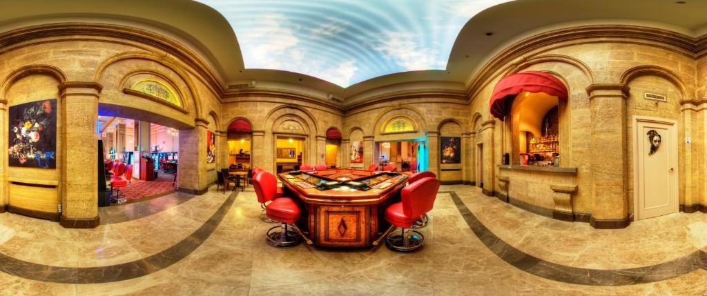 Фото Sofia Balkan Palace