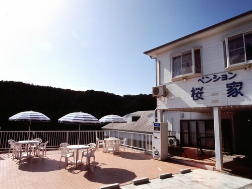 Гостиница Sea Side Pension Sakuraya в Префектуре Сидзуока
