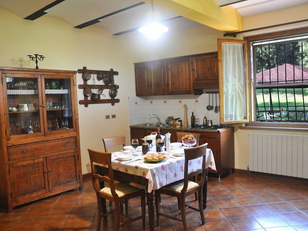 Фото La Contea Farmhouse