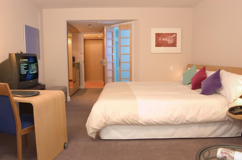 Фото Delta Hotels Toronto Mississauga