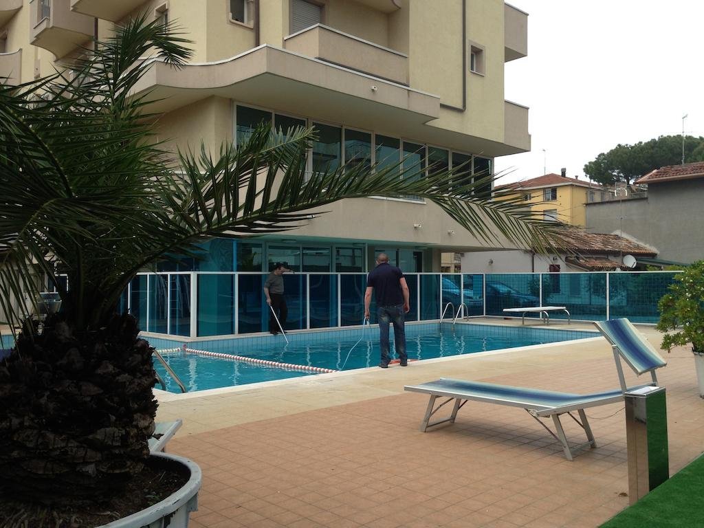 Фото Hotel Apogeo