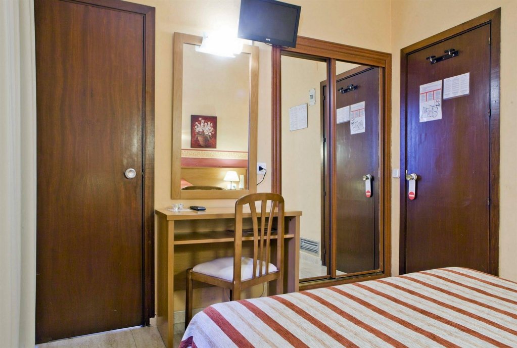 Фото Hotel Boston