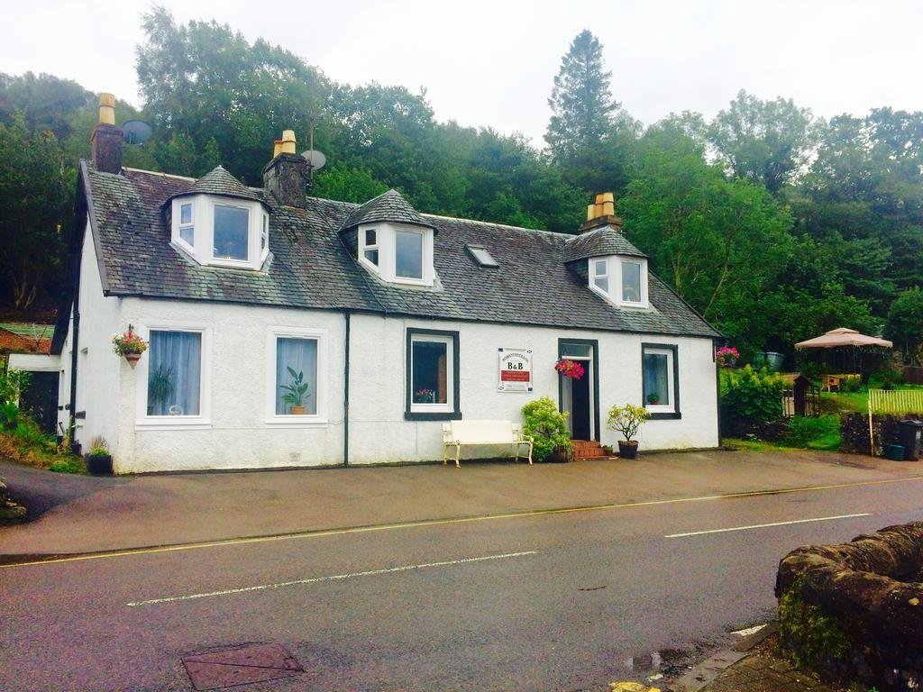 Фото Rowantreebank Bed and Breakfast