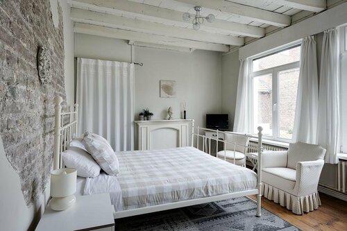 Гостиница Boutique b&b Raphaëlles в Брюгге