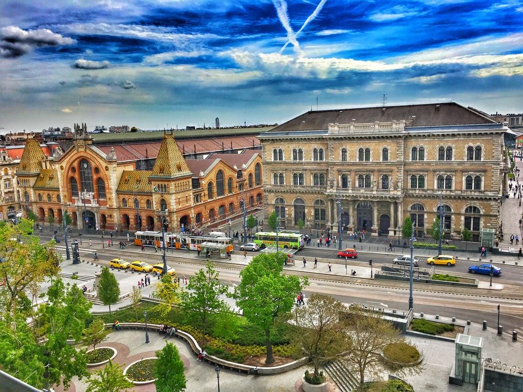 Фото отеля 2