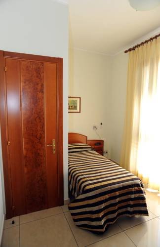 Фото Hotel L'Uomo e il Mare