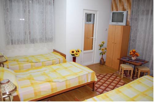 Фото Villa Flora