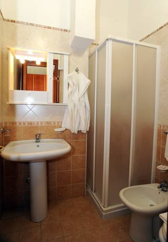 Фото Hotel L'Uomo e il Mare