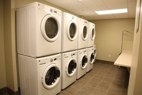 Фото Staybridge Suites Lincoln Northeast, an Ihg Hotel