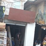 Glass Workshop (Greater Accra Region, La Nkwantanang Madina Municipal, Madina, Humphrey Niikoi street), windows