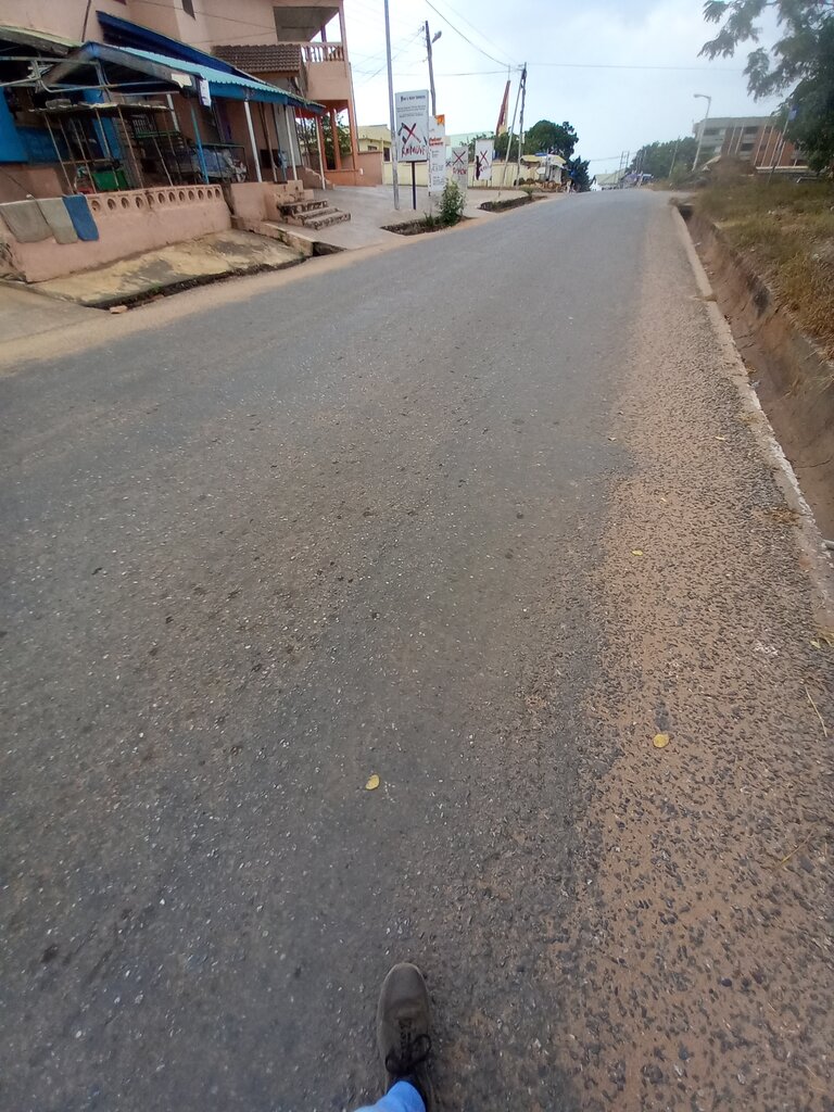 Pharmacy Mutti, Accra, photo