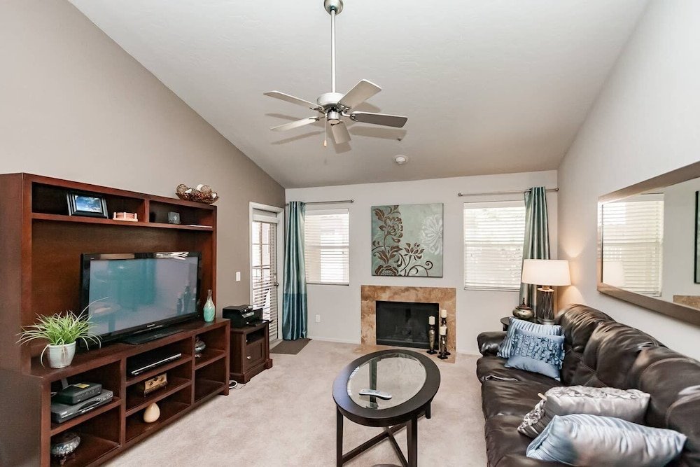 Фото Gorgeous North Scottsdale 2 Bdrm Condo
