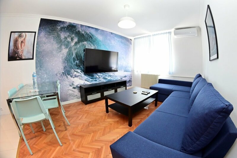 Апартаменты HomeRent Royal в Нови-Саде