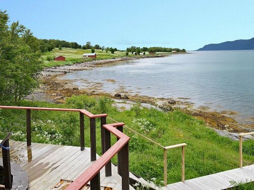 Гостиница 6 Person Holiday Home in Hamnvik