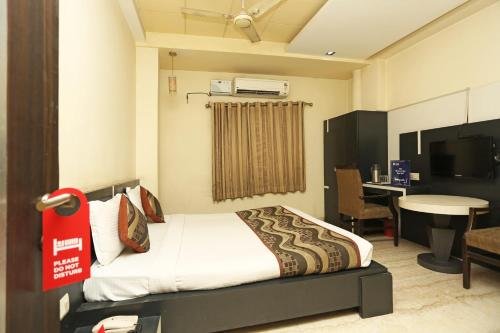 Фото Oyo 1671 Hotel Sundaram