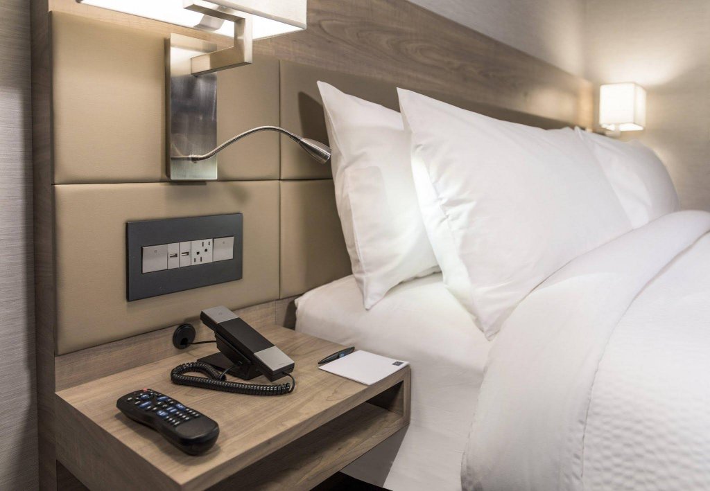 Фото Ac Hotel by Marriott Boston North