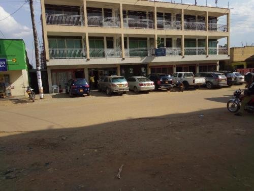 Фото отеля 1