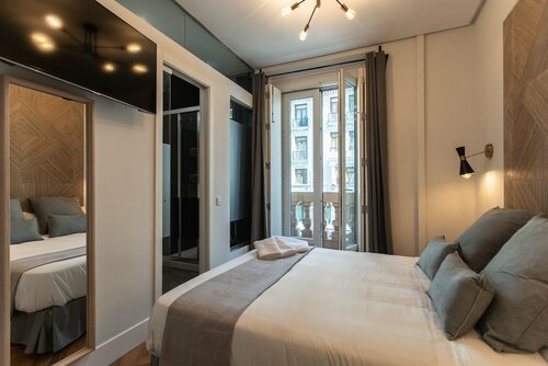 Гостиница Suites You Gran Vía в Мадриде