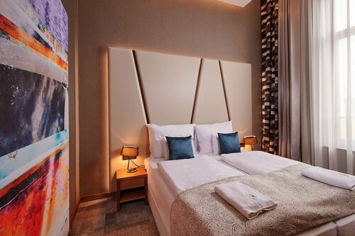 Гостиница Artis Boutique Hotel в Сомбатхее