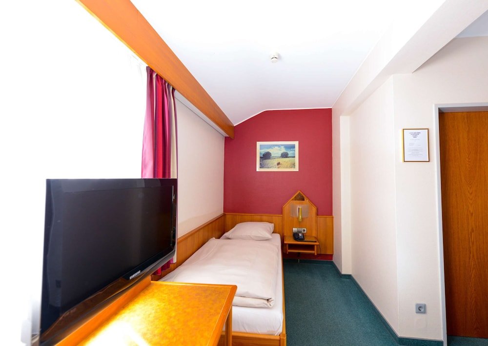 Фото Hotel Christophe Colomb