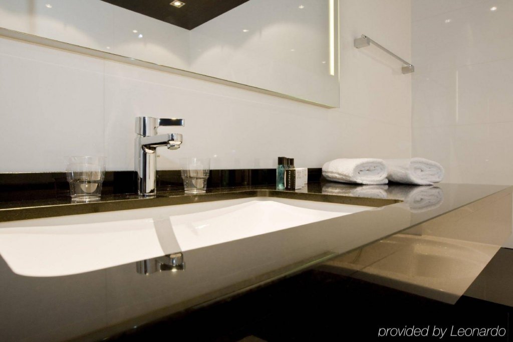 Фото Van Der Valk Hotel Houten - Utrecht