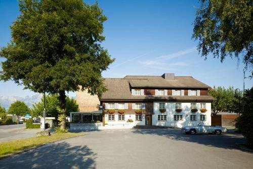 Гостиница Hotel-Gasthof L& xF6; wen в Фельдкирхе