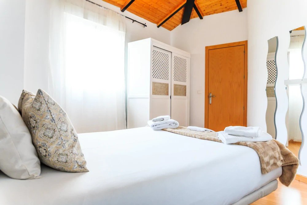 Фото Apartamentos Turísticos Architettura Úbeda